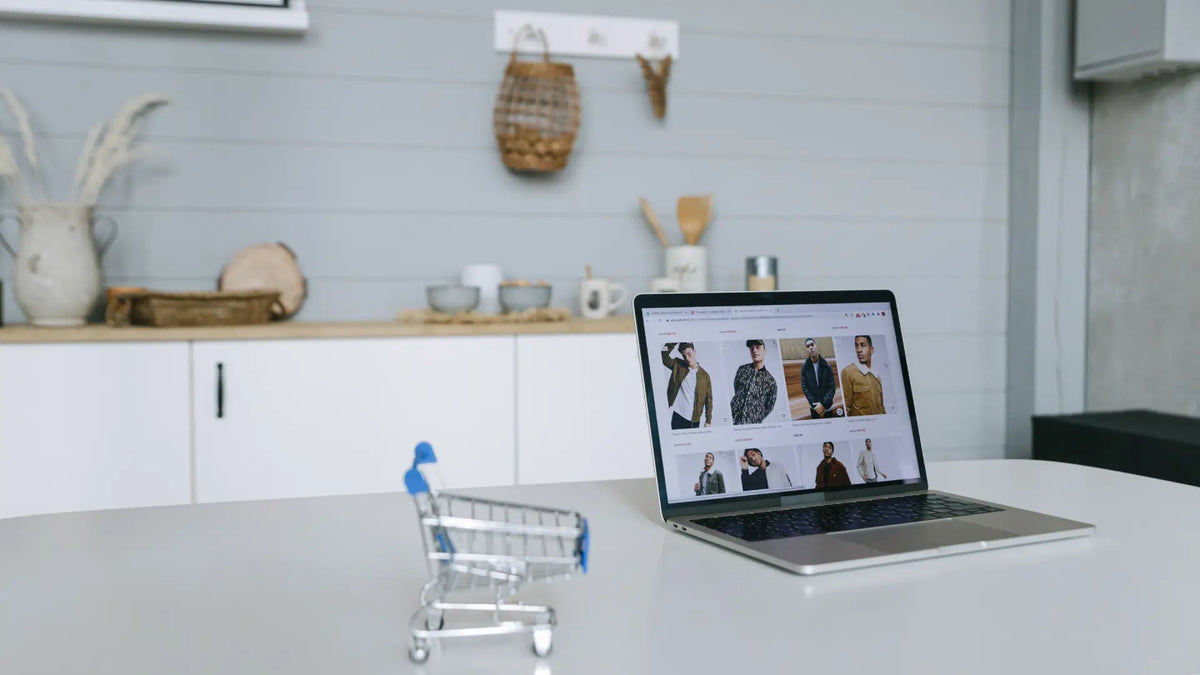 Shopify Theme Features That Matter for Fashion & Apparel Stores